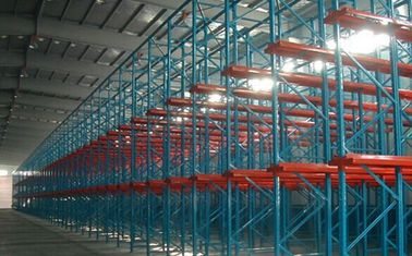 Drive in pallet racking